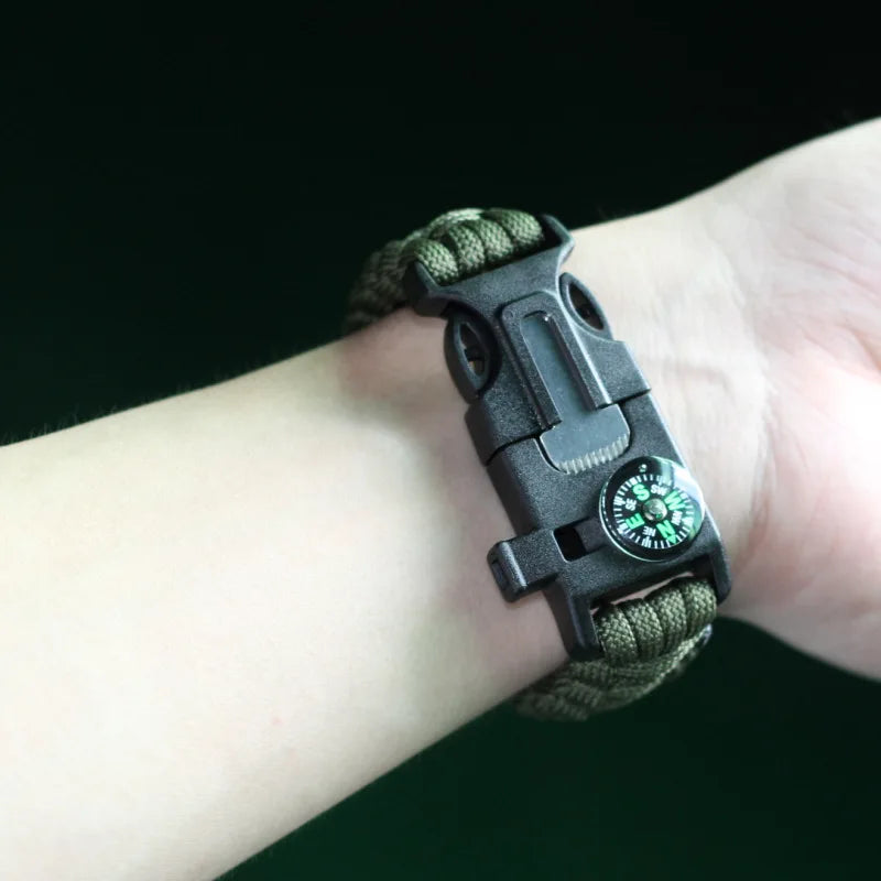4 in 1 Emergency Survival Bracelet For Men Outdoor Rescue Parachute Cord Wristband Whistle Compass Paracord NO Flintstones