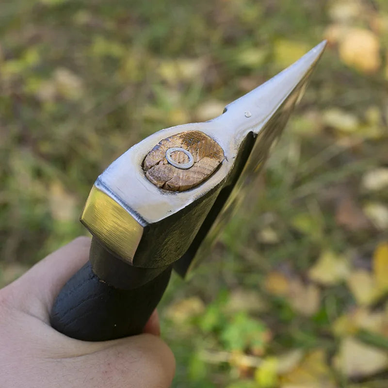 Outdoor camping, chopping wood and trees, mini axe with patina, hand axe, Qinggang wood, household use, fierce steel axe