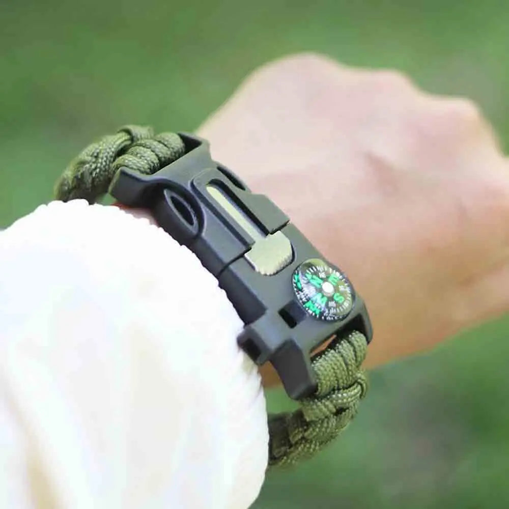 Outdoor Survival Umbrella Rope SOS Bracelet Emergency Rescue Bracelet Compass Sport Tactical Survival Tool Whistle Bracelets