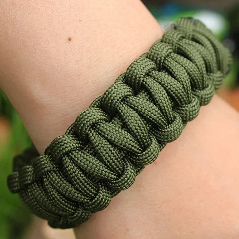 Adjustable Size Outdoor Survival Bracelet Men Women Multi-function Camping Rescue Emergency Rope Bangles Compass Whistle Knife