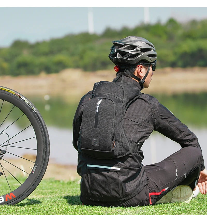 WEST BIKING 10L Ultralight Cycling Backpack Ergonomic Strap MTB Road Bicycle Bag With Water Bag Outdoor Hiking Climbing Bag