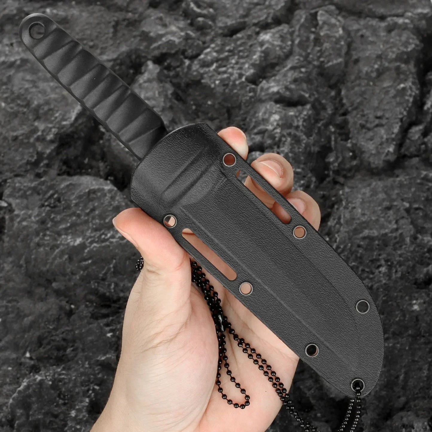 2026 New Outdoor knife self-defense knife outdoor survival knife high hardness one steel portable mountaineering knife ﻿