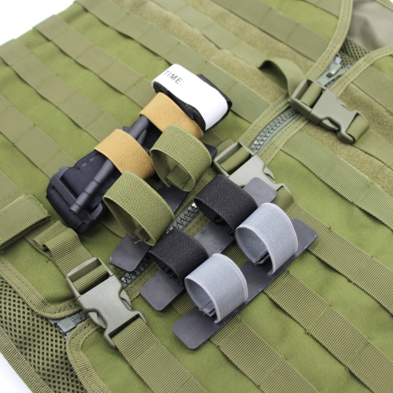 Outdoor Elastic Tourniquet Holder Emengency Accessory Tactical Elastic Straps Holder MOLLE Hand Tools Tourniquet Pouch