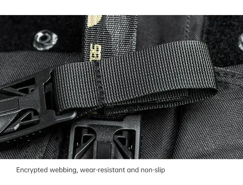 Tactical Multipurpose Triangle Quick Detachment Buckle Belt Quick Hanging Single Hook Survival Keychain EDC Quick Release Buckle