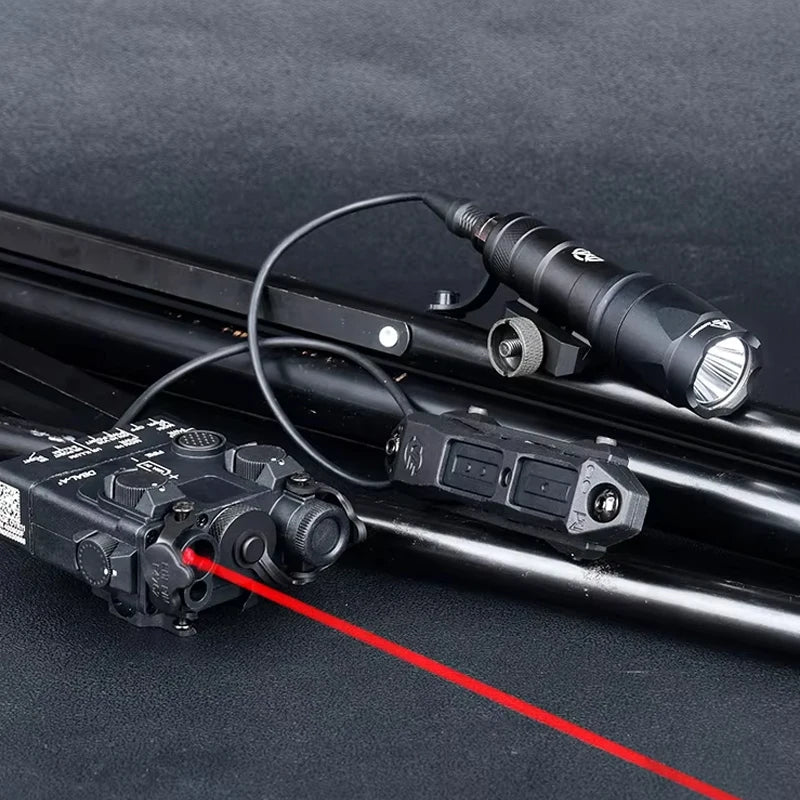DBAL A2 Red Green Dot Laser Surefi M300 M600 Flashlight Pressure Switch Hunting Airsoft Weapon Light For 20mm MLOK KEYMOD Rail