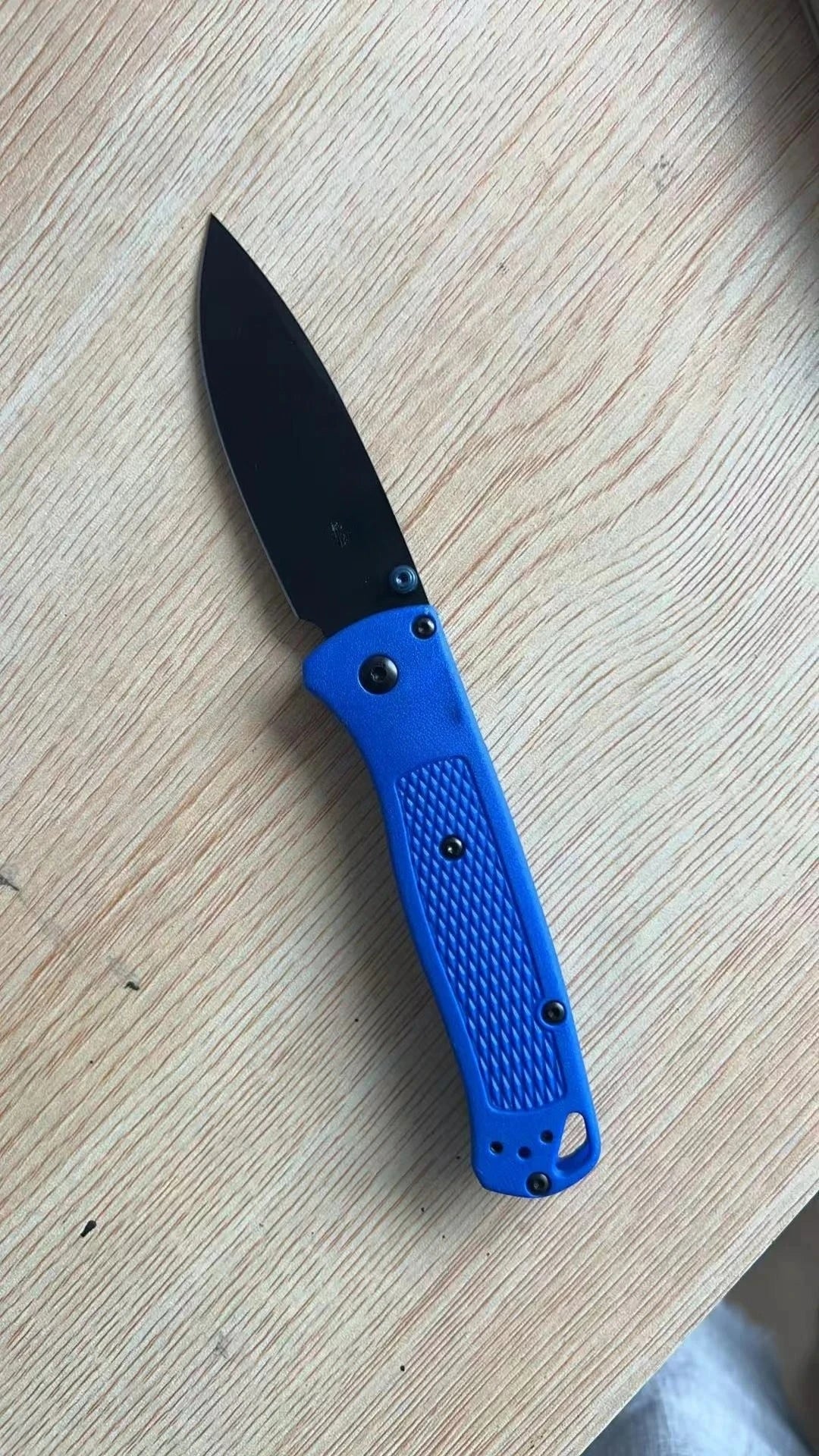 BM  Bugout EDC Folding Pocket Knife Black/ White Blade Survival Tactical Knife Outdoor Facas Jackknife Hand Tools Rescue