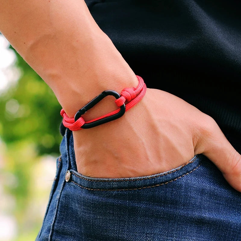 Outdoor Adventure Mountaineering Bracelet For Men Handmade Adjustable Paracord Braclet Black Carabiner Male Punk Jewelry Pulsera