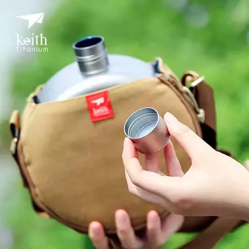 Keith Titanium Sports Water Bottle 4.2L Cowboy Canteen  Large Capacity Lightweight for Outdoor  Camping & Hunting