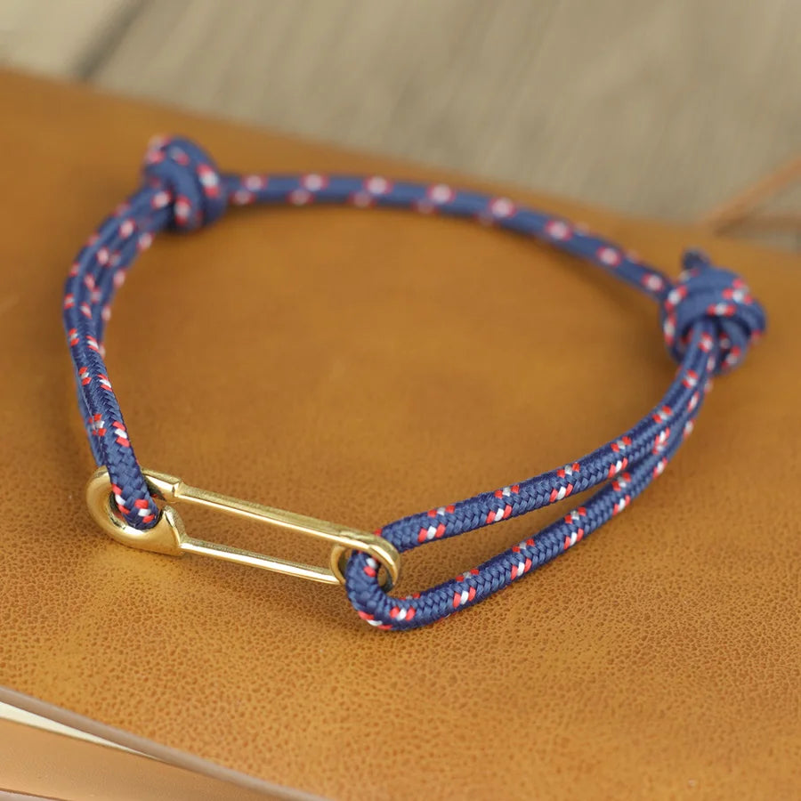 Adjustable Rope Bracelet with Safety Pin Clasp Unisex Paracord Wristband Trendy Survival Jewelry Gift for Men Women